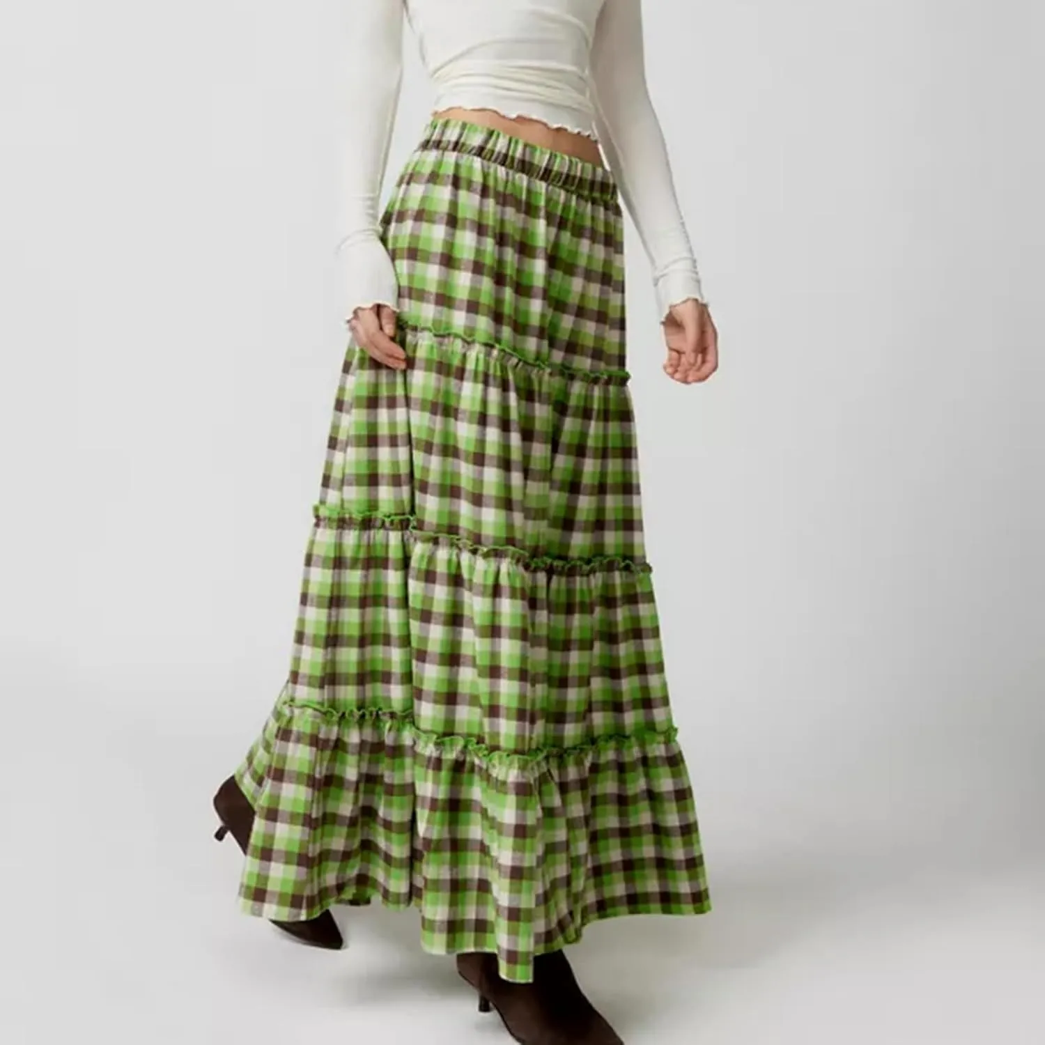 Women's Vintage Plaid Maxi Skirt Mopping Floor Length Big Hem Ruffled Tiered Long Skirt Gingham A Line Skirt