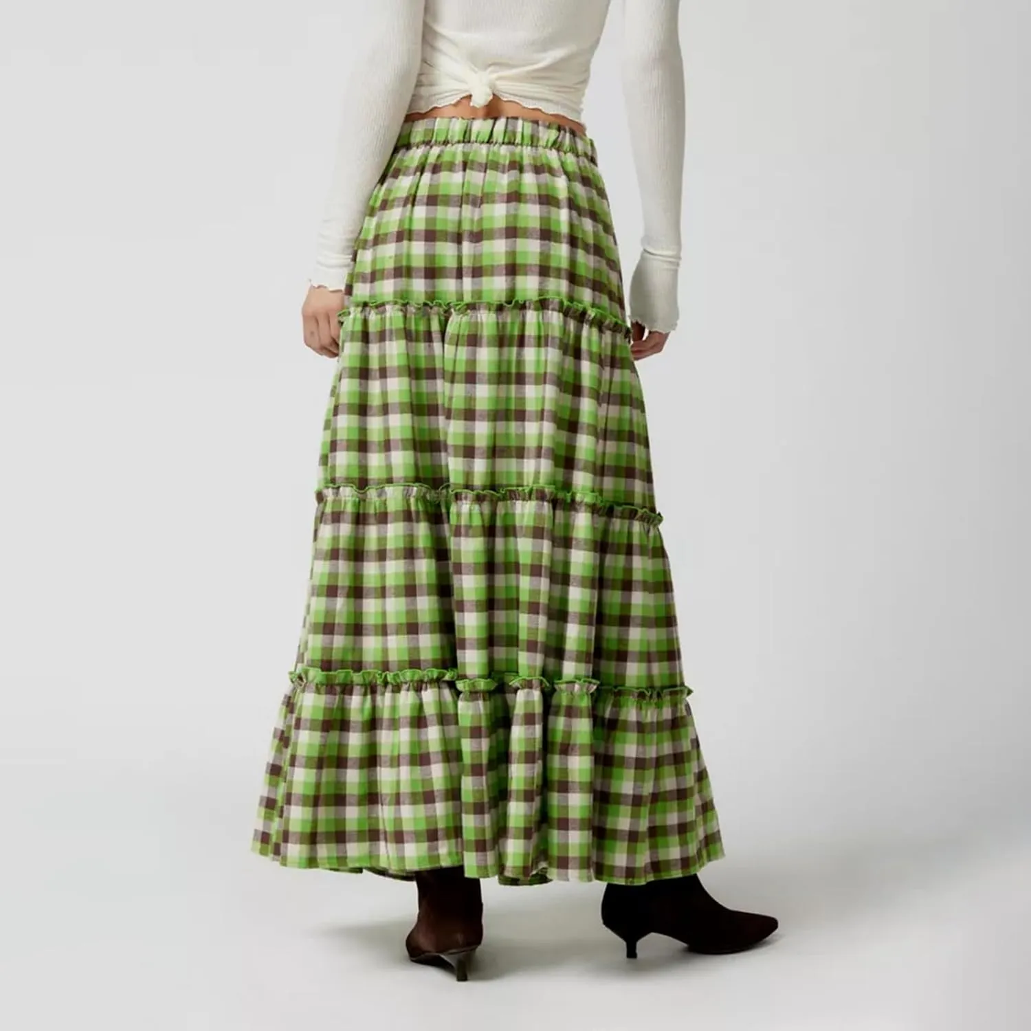 Women's Vintage Plaid Maxi Skirt Mopping Floor Length Big Hem Ruffled Tiered Long Skirt Gingham A Line Skirt