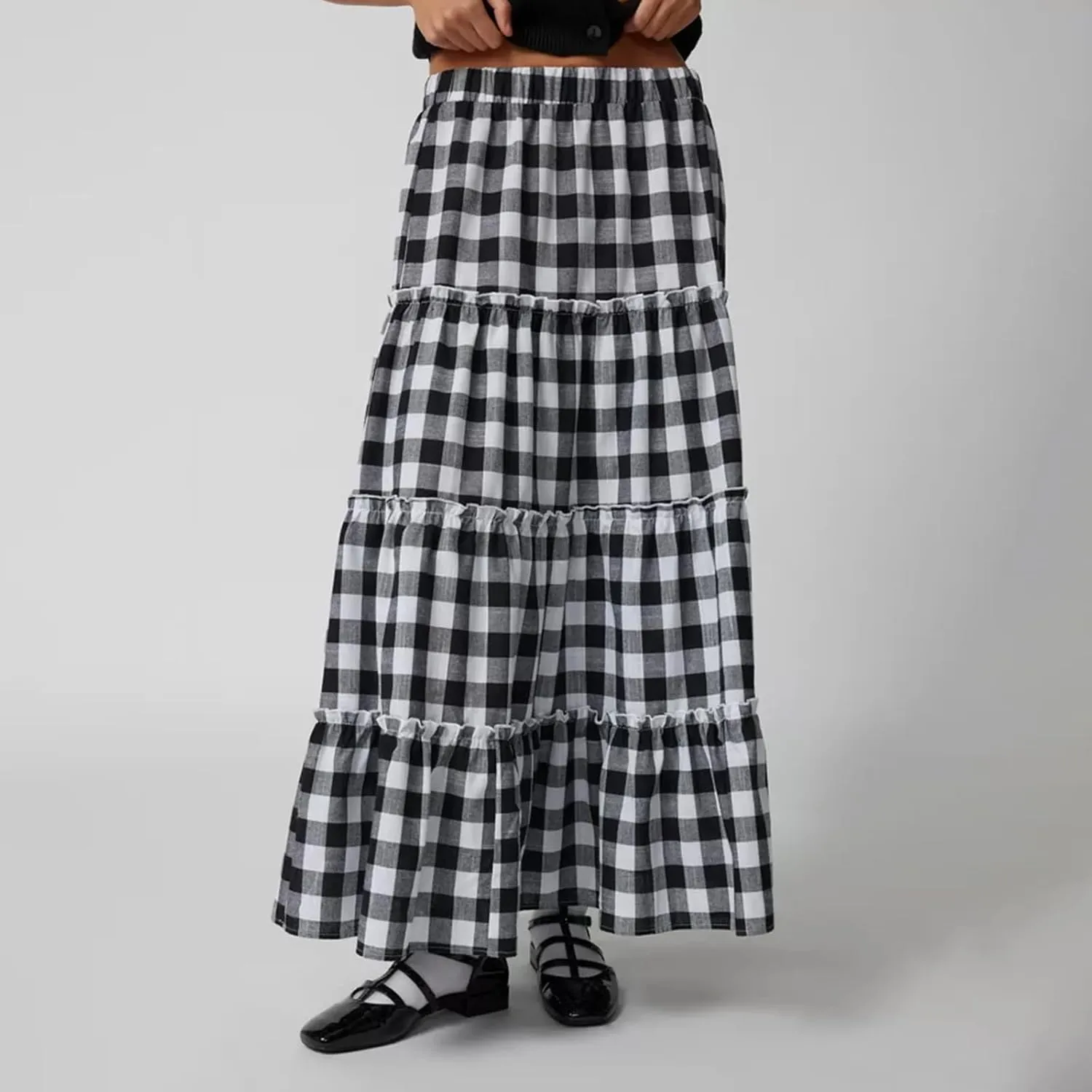 Women's Vintage Plaid Maxi Skirt Mopping Floor Length Big Hem Ruffled Tiered Long Skirt Gingham A Line Skirt